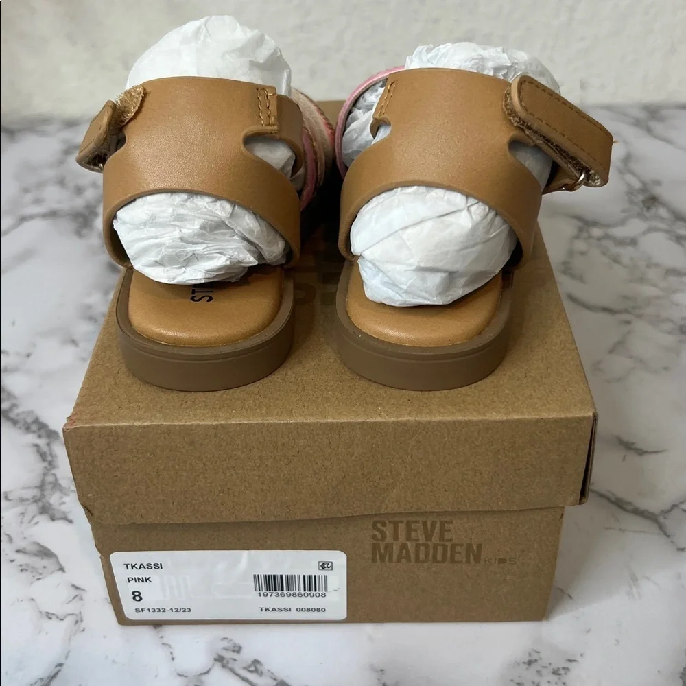 Steve Madden new tag